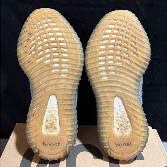 Yeezy 250 Israfi size 10 moderately worn ships very fast - Picture 6 of 7